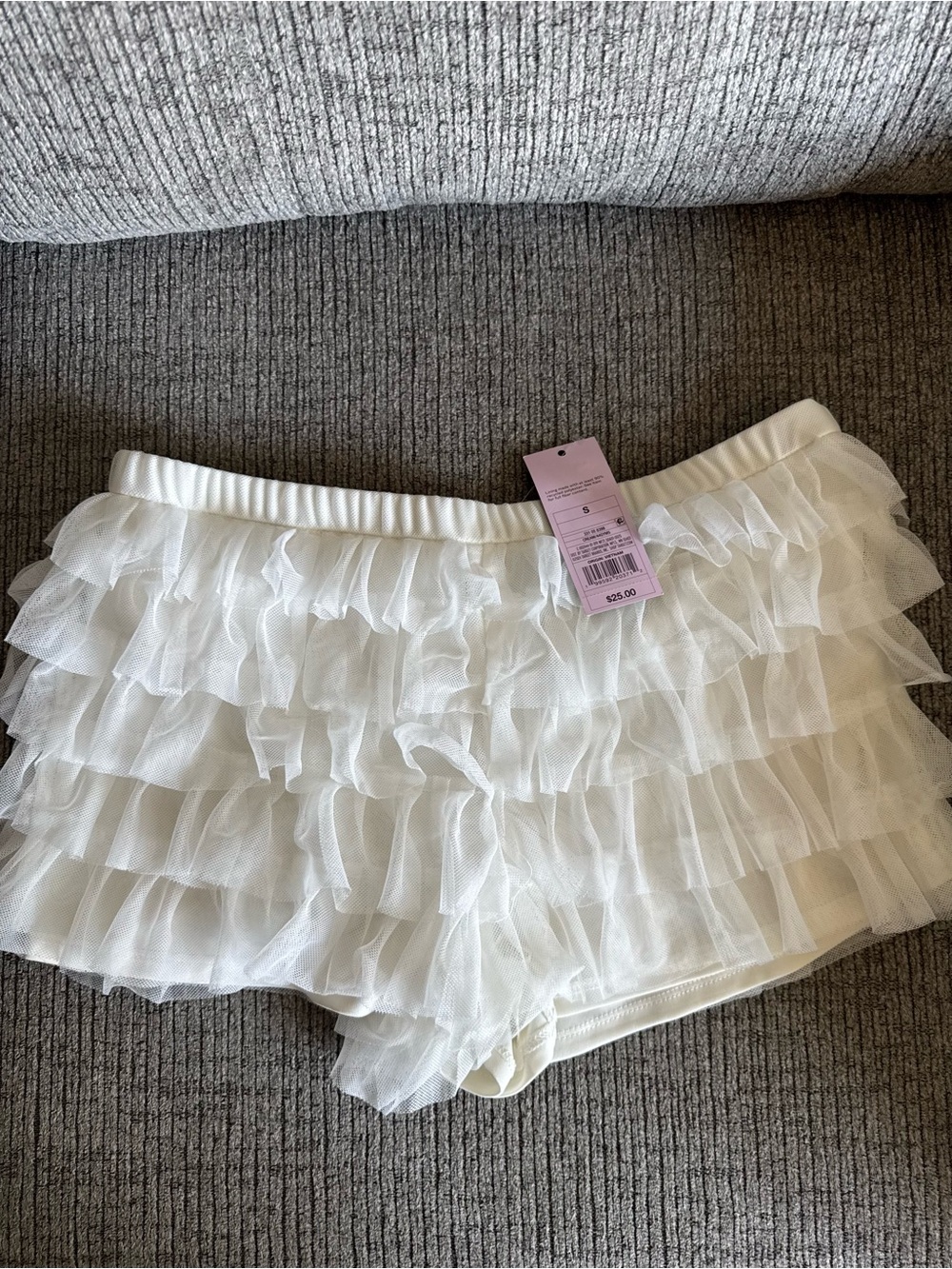 wild fable Ivory Tiered Ruffle Shortd